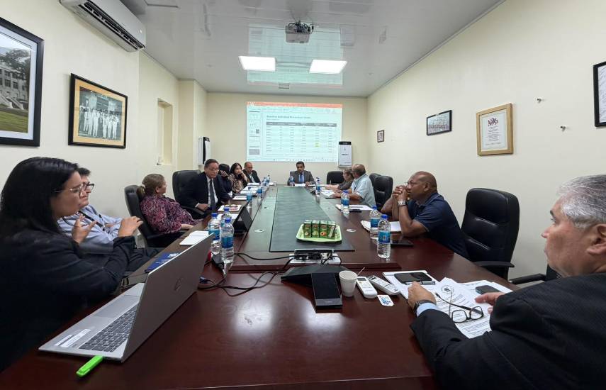 Cortesía | La asamblea de los médicos y directivos del Patronato del Hospital Santo Tomas.