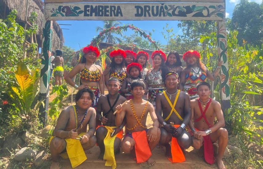 Jóvenes emberás al rescate de la cultura a través de la danza
