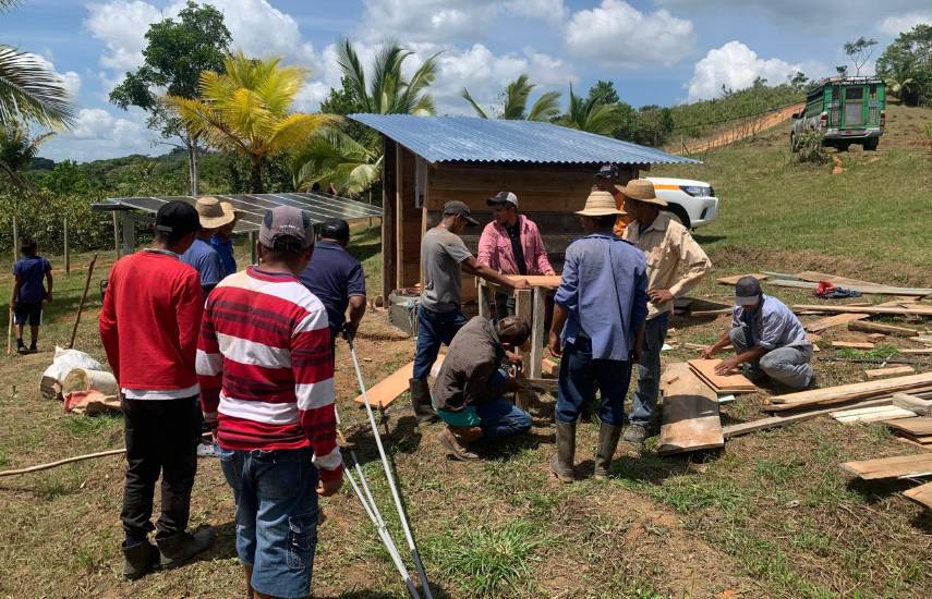La OER impulsa iniciativas para mejorar distribución de energía