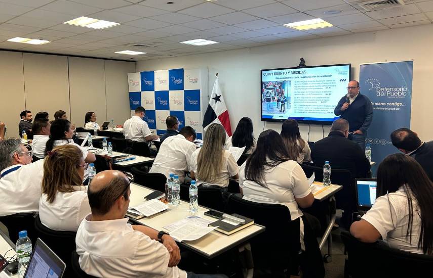 Defensoría del Pueblo define agenda 2026 en reunión nacional