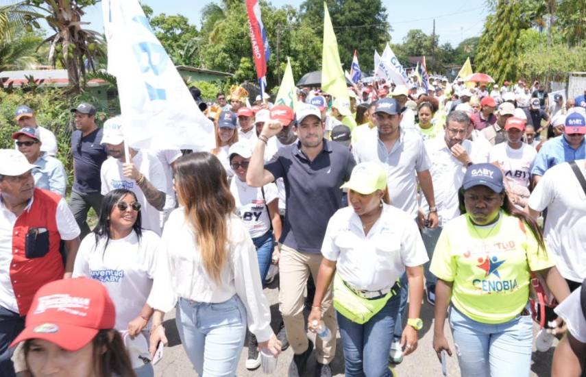 Carrizo realizó recorrido en tres corregimientos de Panamá Este