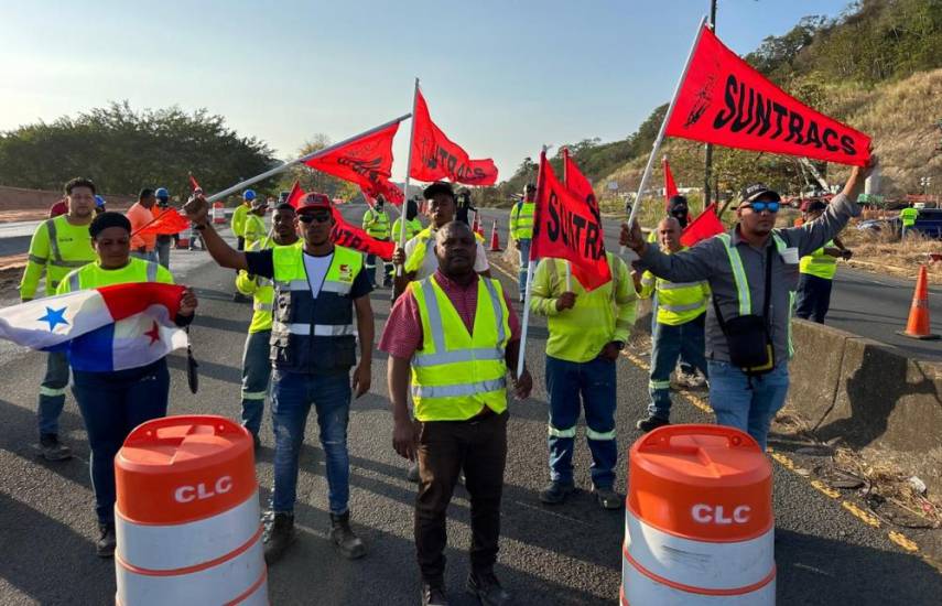 Trabajadores del Suntracs vuelven a cerrar calles
