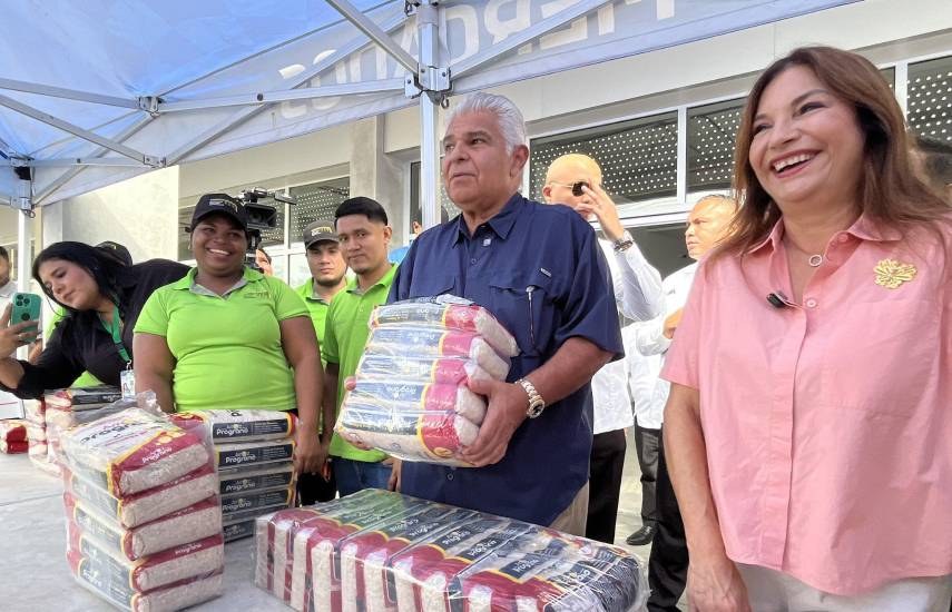 Inauguran tienda del IMA en mercado público de Alcalde Díaz