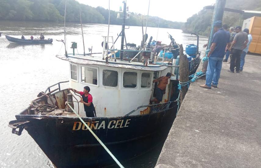 Retienen embarcación por pesca ilegal dentro del Área de Recursos Manejados Cordillera de Coiba