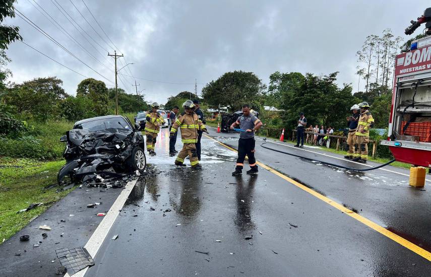 Una persona falleció y dos resultaron heridas en un accidente en Chiriquí