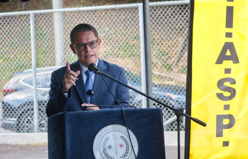 Ministro de Seguridad confirma 19 panameños en la guerra de Rusia-Ucrania y frena intento de reclutamiento local