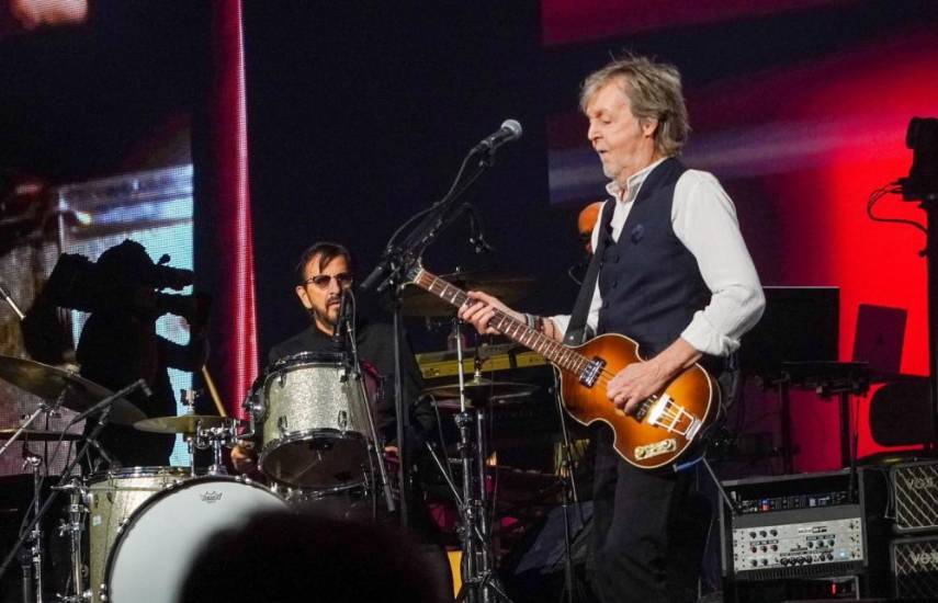 Paul McCartney tuvo a su lado a Ringo Starr en el cierre de su gira mundial en Londres