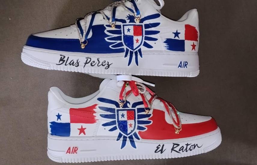 “Elibansubiartzz”, emprendimiento que plasma la cultura panameña en zapatillas