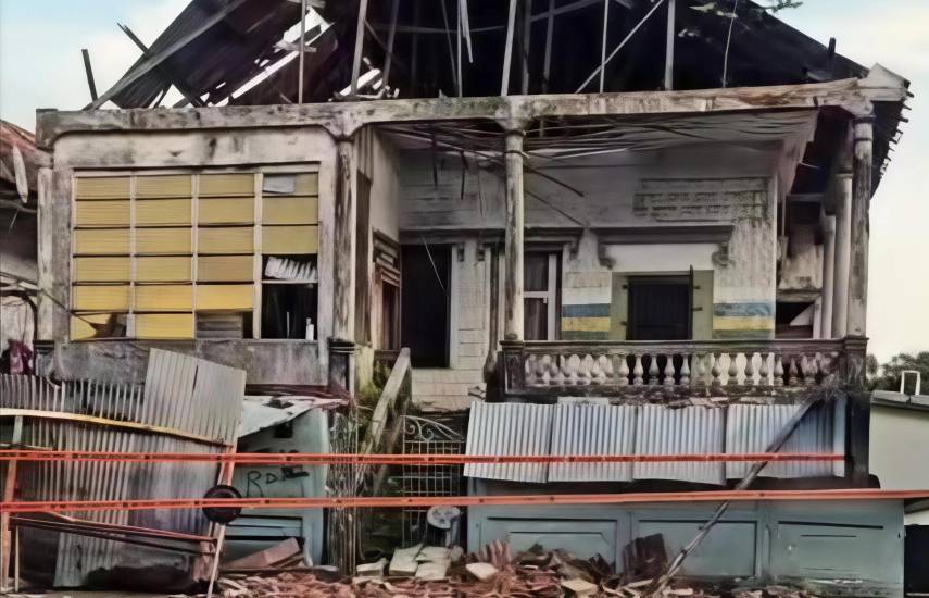 Colapso parcial de edificio en Colón deja a un hombre afectado