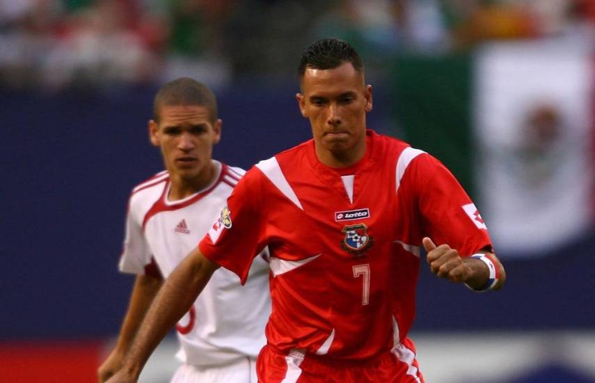 Evolución de la camiseta de la selección nacional de fútbol