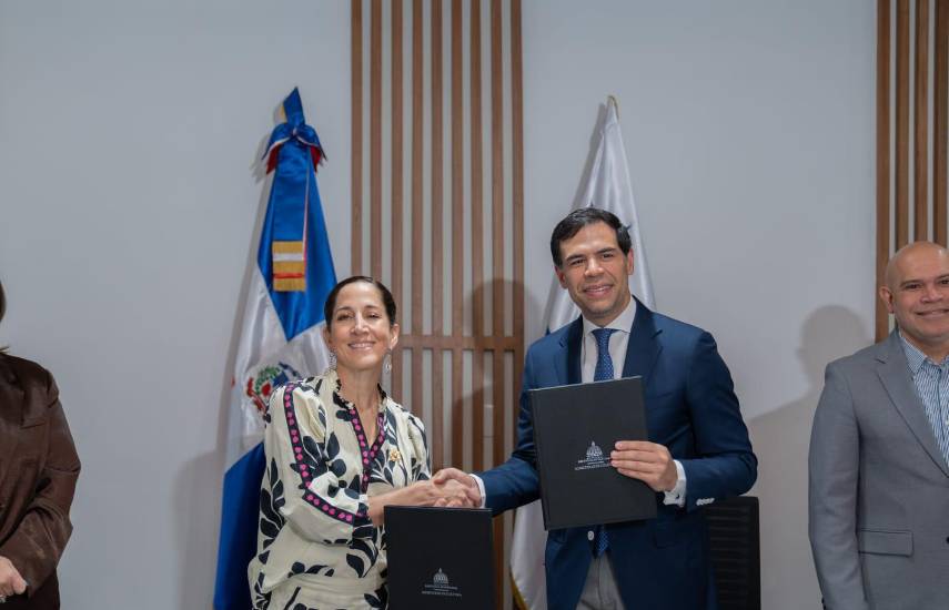 Panamá y República Dominicana firman convenio bilateral de coproducción cinematográfica