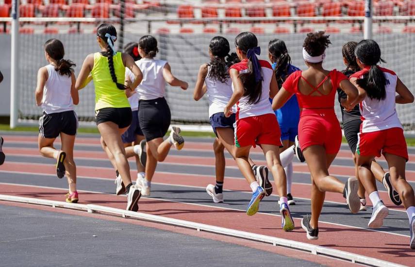 Rediseñan planes de Educación Física, pero sin la infraestructura