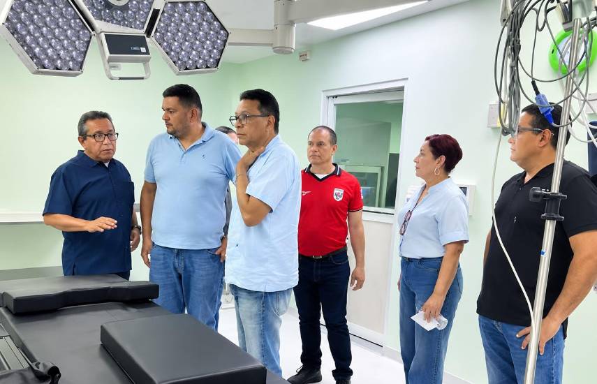 Restablecen servicios de hemodiálisis en hospitales públicos
