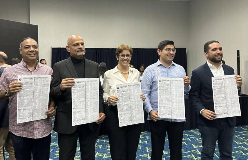 Las curules del 8-4 serán ocupadas por dos de Vamos, dos de Moca y un PRD