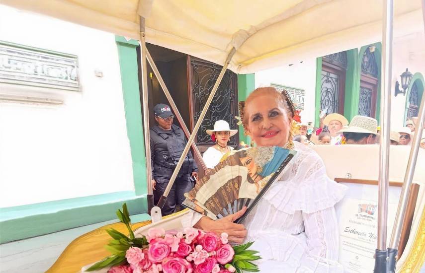 Esther Nieto: “La voz de la ternura”