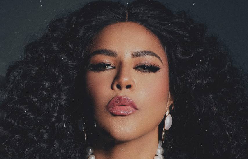 ML | Portada del nuevo EP de la cantante Demphra.