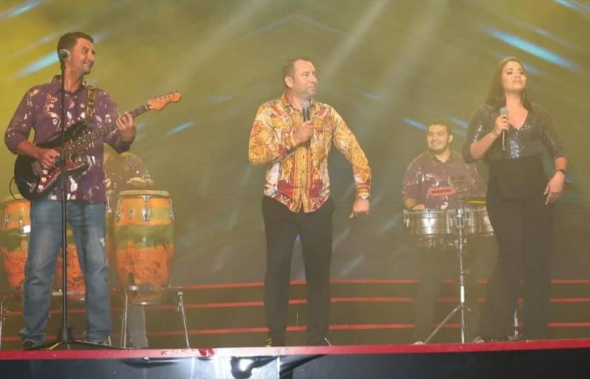 Tavo Flores: cuenta sus retos en el escenario