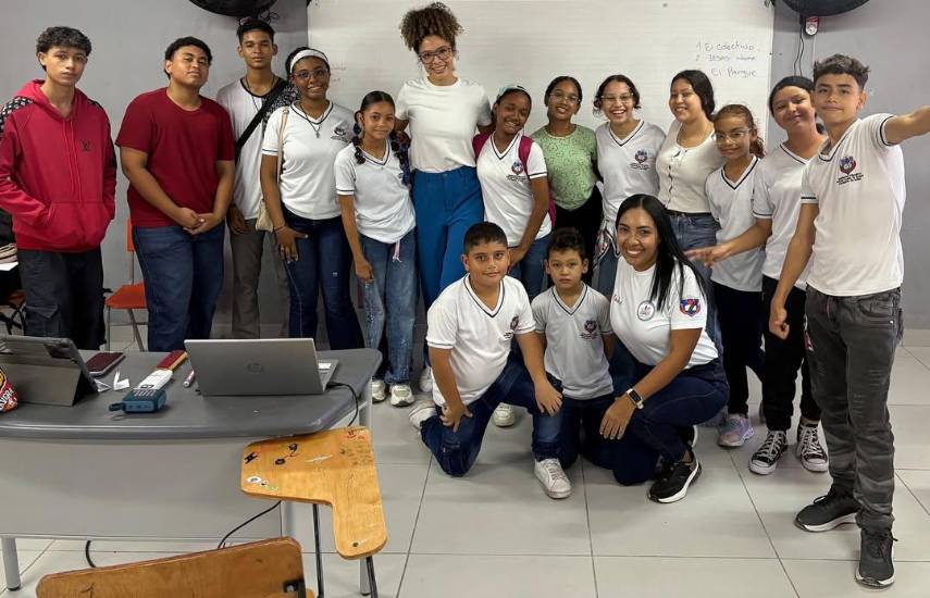 Katia Semacaritt lleva su esencia latina a Netflix y al cine panameño