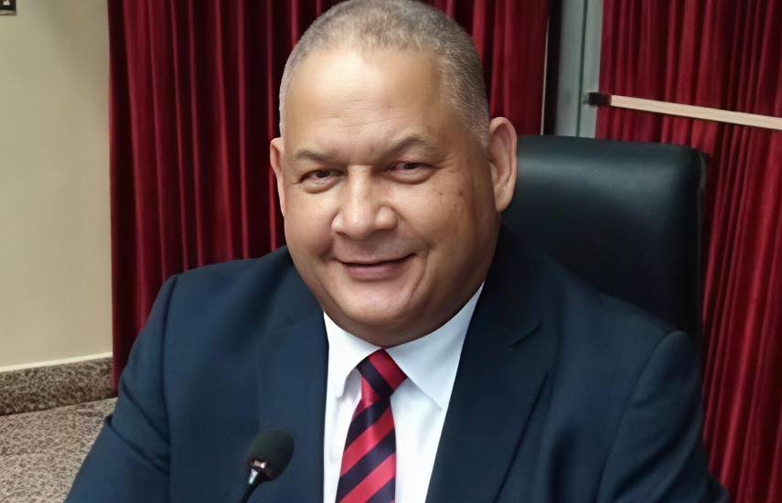 Fallece histórico dirigente del PRD Mitchell Doens