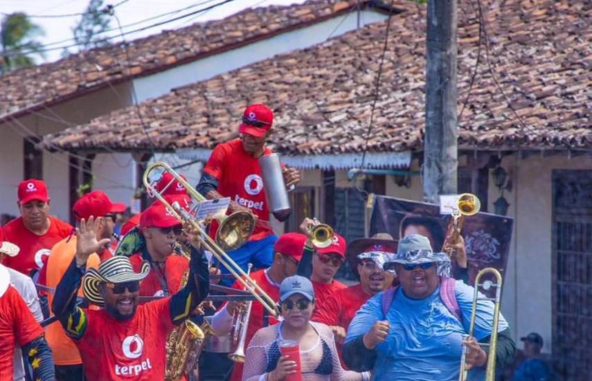 ¡Carnavales de altura en Herrera y ciudad de Panamá!