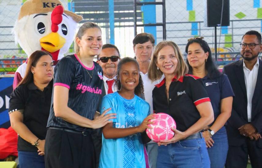 COI distingue a Franco por su aporte a la niñez