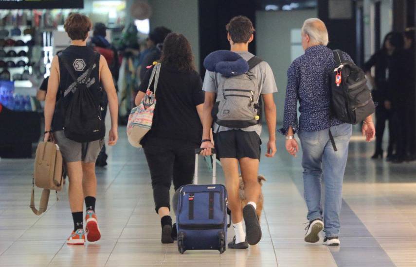 APATEL advierte que cobro de impuesto a pasajeros en tránsito es nefato para el sector turístico