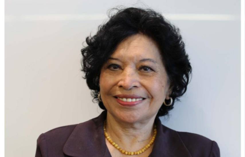 Periodistas destacan en la literatura