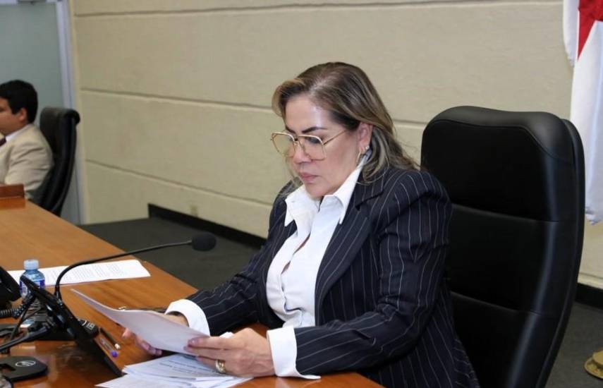 Reformas al reglamento de la Asamblea pasan a tercer debate