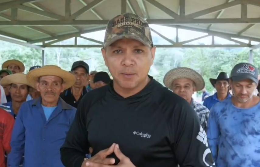 Buscan curul con apoyo de tres o más partidos políticos