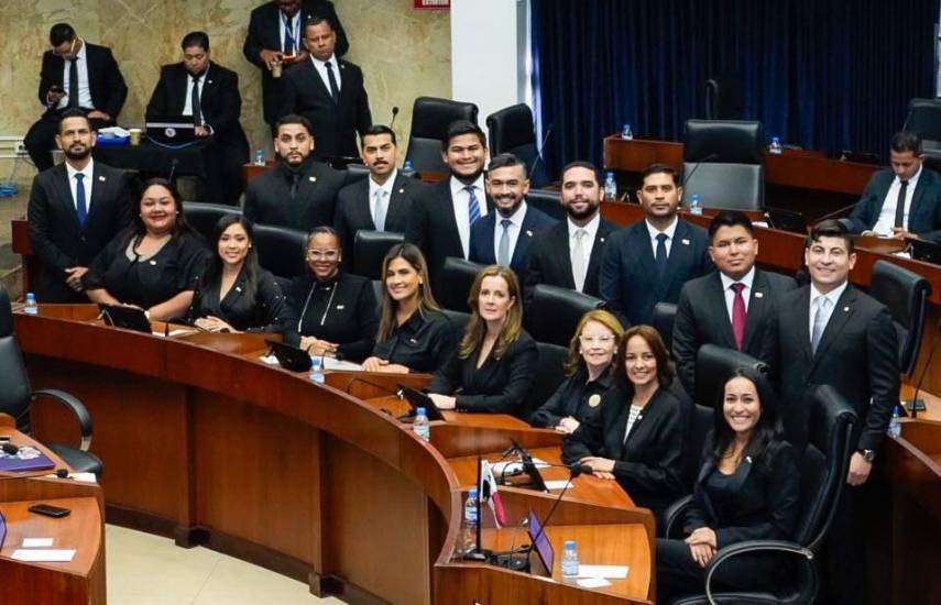 Fragmentación en Vamos se evidencia, dicen politólogos