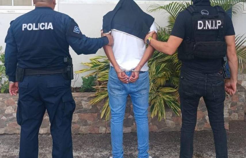 PN | Persona detenida por unidades policiales.