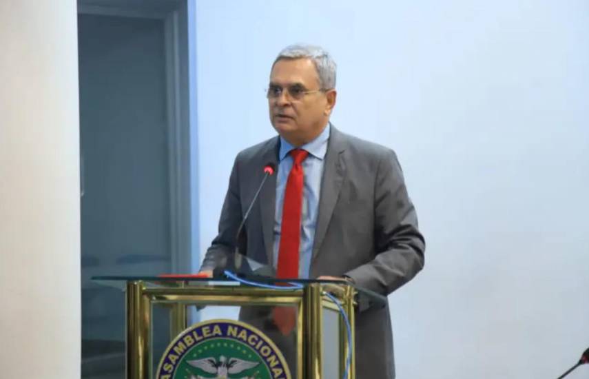 Asamblea elige a Jaime Barroso como nuevo magistrado del Tribunal Electoral