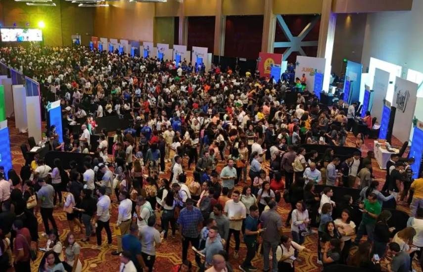 Alcalde Mayer Mizrachi anuncia 4 mil oportunidades de empleo para septiembre