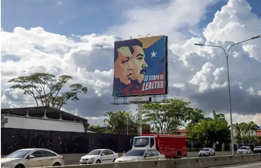 Venezuela denuncia la “amenaza colonialista” y la nueva “agresión” de Trump por cerrar su espacio aéreo