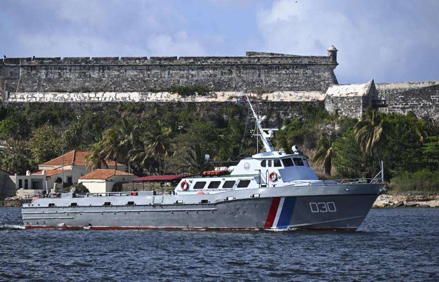 Un petrolero ruso se acerca a Cuba a pesar del bloqueo de EEUU