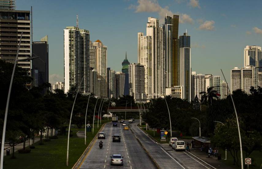 Empresarios estiman que la economía panameña crecerá 5% en 2025, entre retos