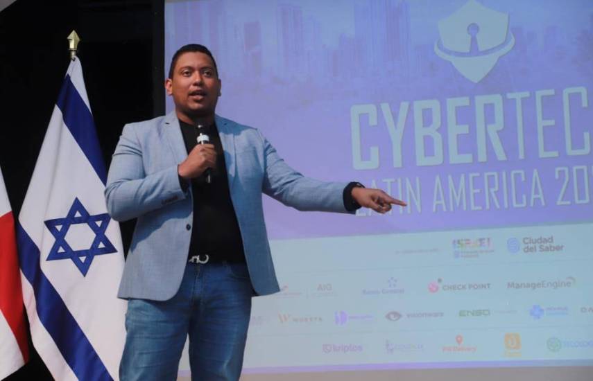 Denuncias y contradenuncias en la AIG por supuestas anomalías en app