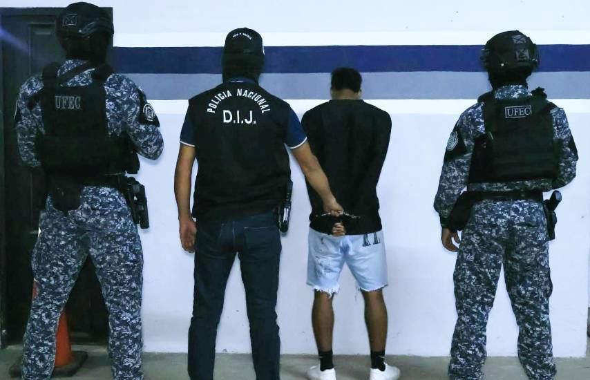 Policía captura a supuesto implicado en homicidio en la 24 de Diciembre