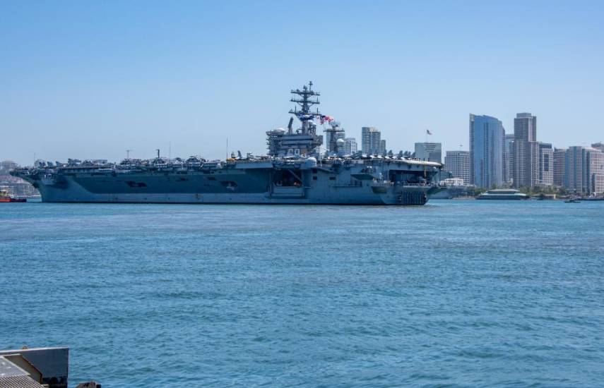 Portaaviones USS Nimitz. Foto: @USNavy