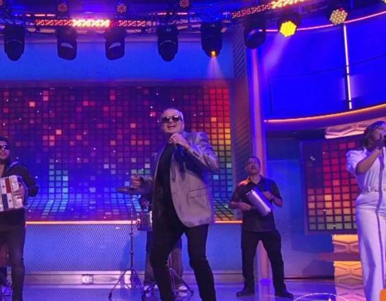 Jhonathan Chávez se presenta en el Carnaval de la Calle 8 de Miami