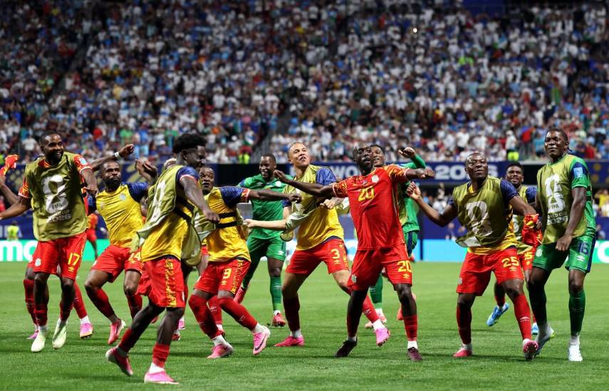 RD Congo gana 3-1 a Uzbekistán y jugará ante Inglaterra en dieciseisavos del Mundial
