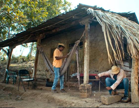 Cortesía | Una de las escenas del documental “Saloma”, del cineasta panameño Miguel González, en el cual retrata sus raíces y rinde homenaje a la gente del campo.