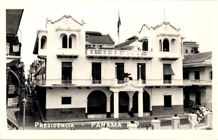 Perú, nueve presidentes en diez años, y Panamá, diez presidentes en once años