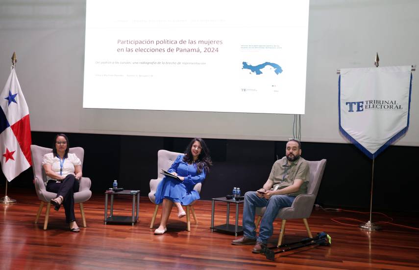 Persisten obstáculos para la paridad política en Panamá, según informe