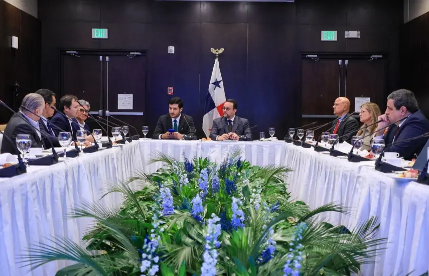Crean mesa de trabajo para definir la estrategia de promoción internacional de Panamá