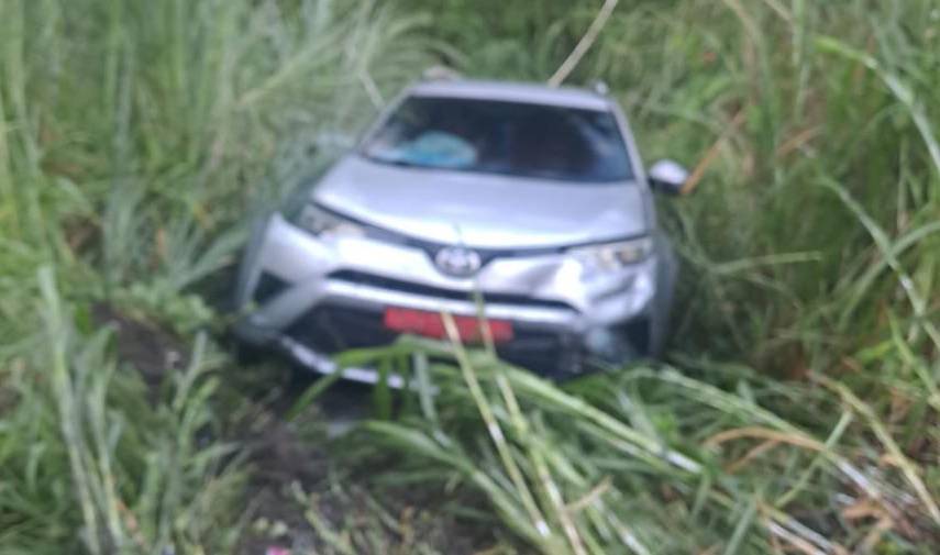 Bomberos de Colón rescatan a conductor atrapado en camión tras accidente múltiple