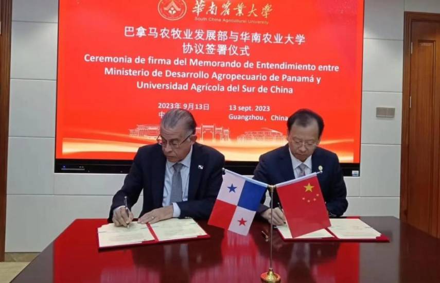 Universidad de China y Panamá firman acuerdo para cooperación agrícola.