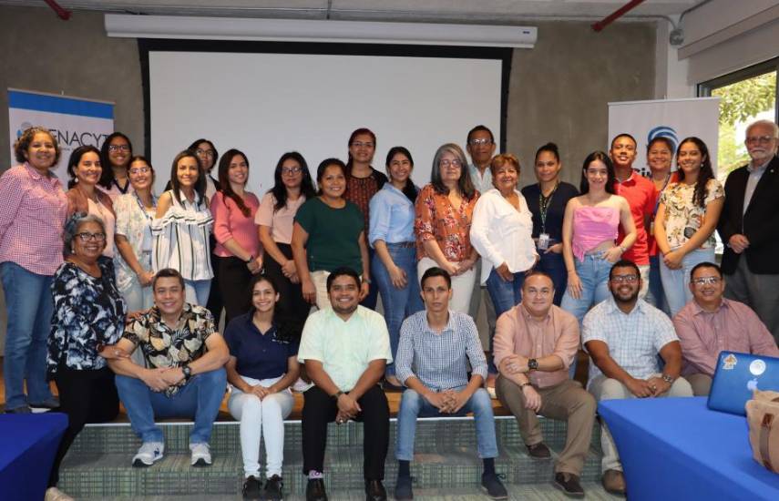 Senacyt y la Fundación Ciudad del Saber trabajan proyecto para salvaguardar los manglares de Panamá