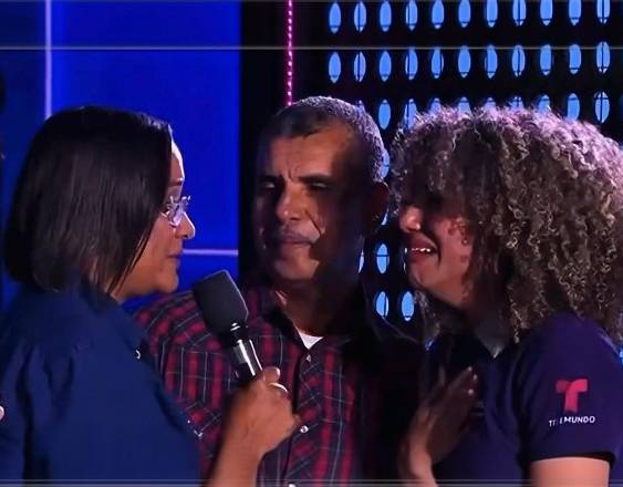 Cortesía | Karol Wilson con sus padres.