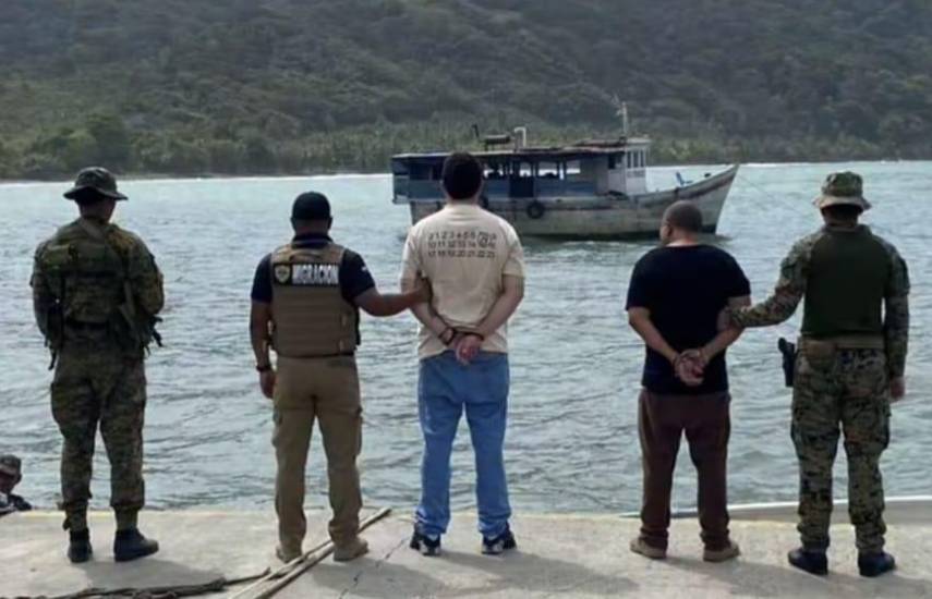 Migración Panamá rechaza a dos colombianos con antecedentes penales